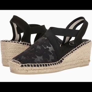 *NEW* Toni Pons Terra-F Size 37